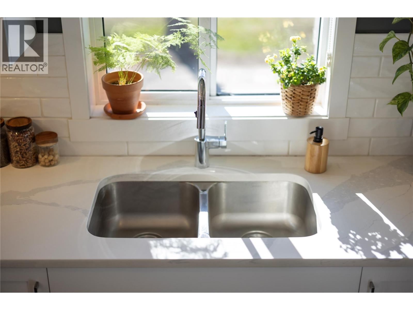 4602 20 Street Unit# 2, Vernon, British Columbia  V1T 4E5 - Photo 13 - 10379496
