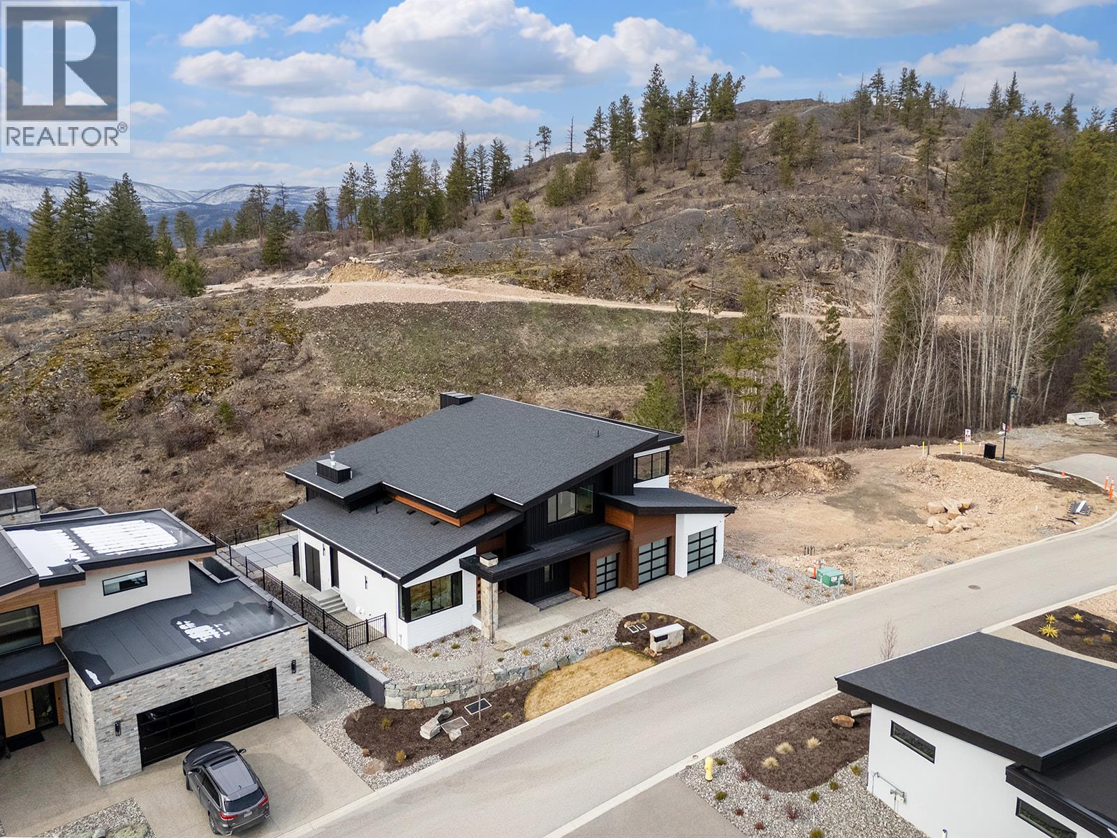 188 Wildsong Crescent, Vernon, British Columbia  V1H 2K3 - Photo 9 - 10379503