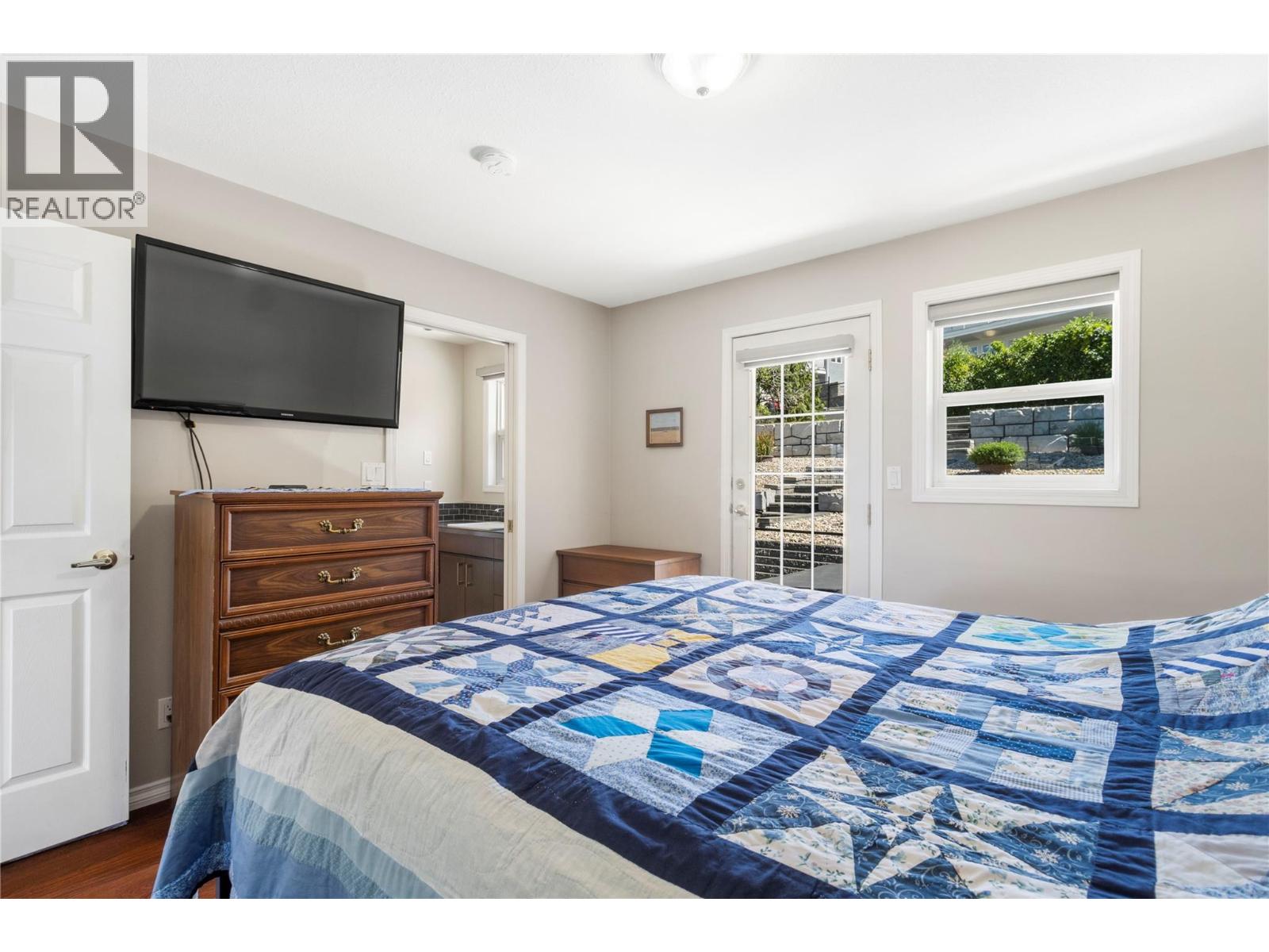 2250 3 Avenue Se, Salmon Arm, British Columbia  V1E 1K1 - Photo 16 - 10379451