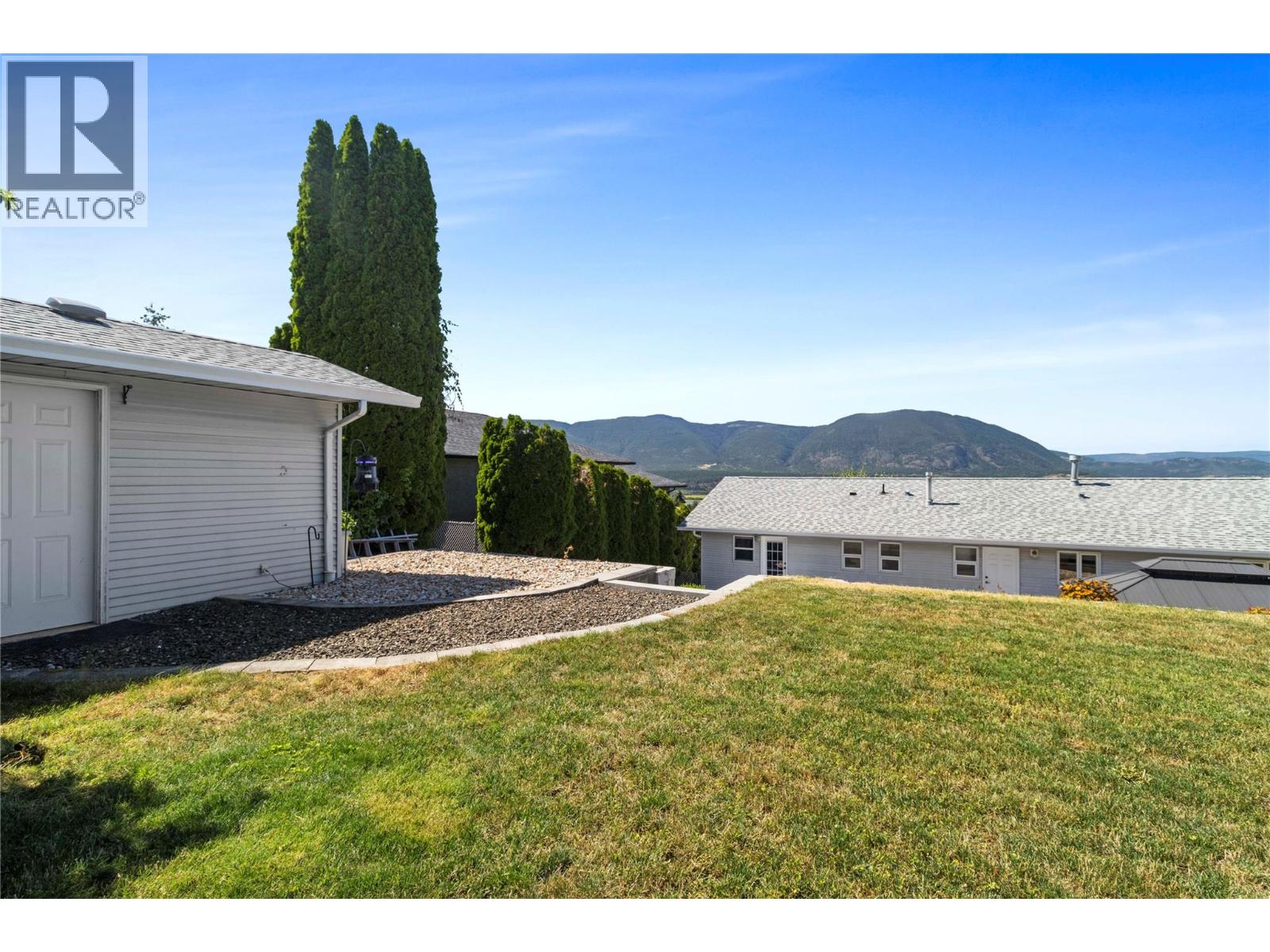 2250 3 Avenue Se, Salmon Arm, British Columbia  V1E 1K1 - Photo 36 - 10379451