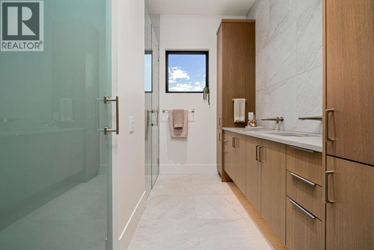 1 - 799 Predator Ridge Drive, Vernon, British Columbia  V1H 1G4 - Photo 11 - 10379624