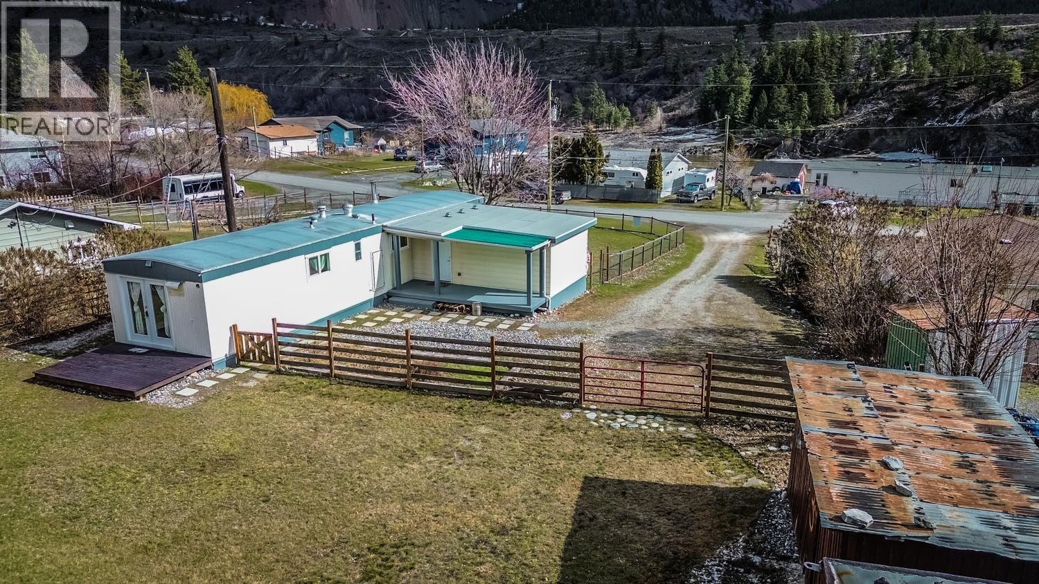 245 Mcewen Road, Lillooet, British Columbia  V0K 1V0 - Photo 11 - 10379529