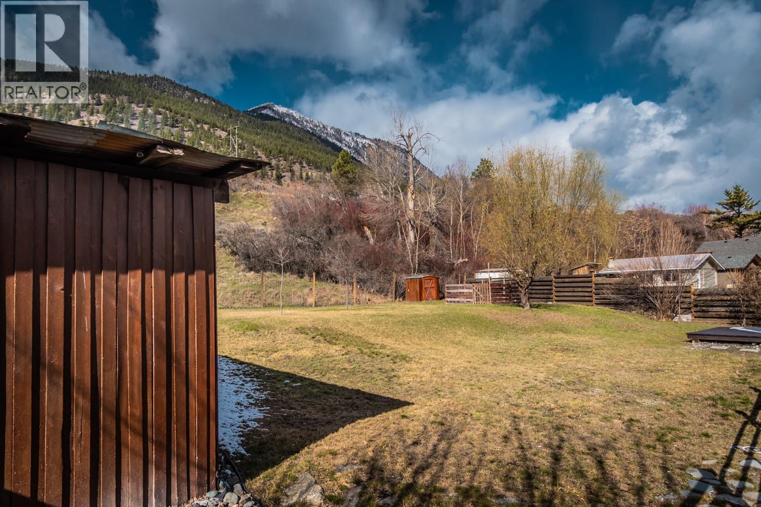 245 Mcewen Road, Lillooet, British Columbia  V0K 1V0 - Photo 15 - 10379529