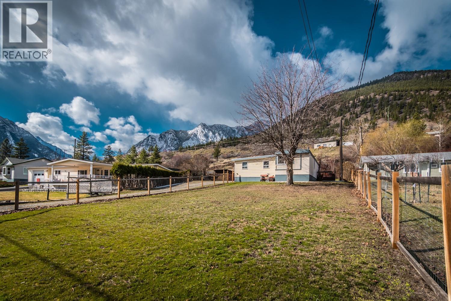 245 Mcewen Road, Lillooet, British Columbia  V0K 1V0 - Photo 16 - 10379529