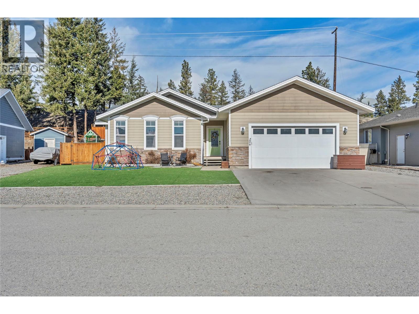 206 Westridge Court, Princeton, British Columbia  V0X 1W0 - Photo 2 - 10376369