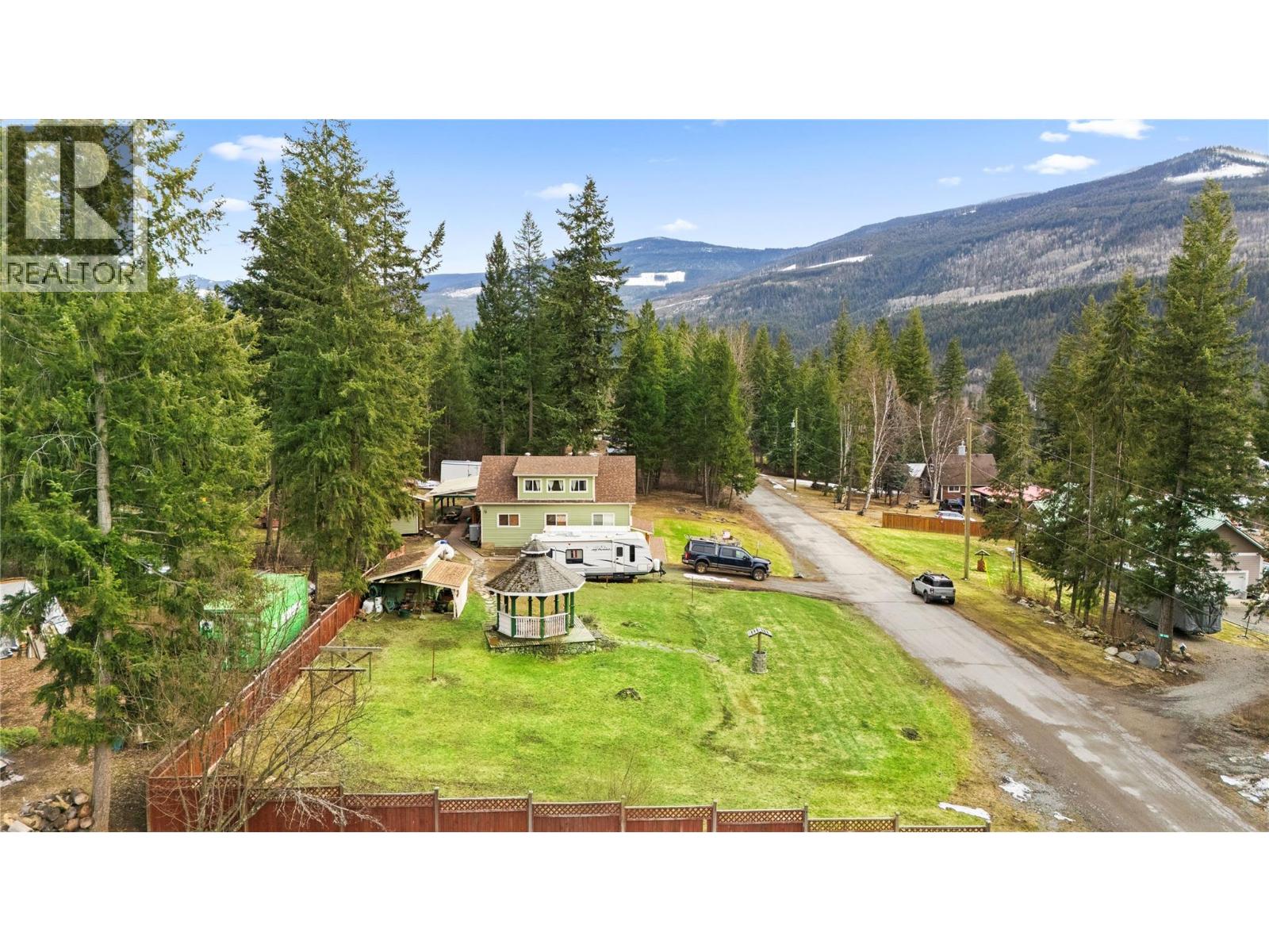112 Walker Road, Clearwater, British Columbia  V0E 1N1 - Photo 28 - 10379600