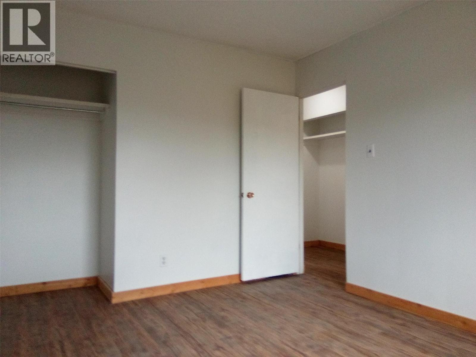 1672 Douglas Street, Merritt, British Columbia  V1K 1E2 - Photo 5 - 10379587