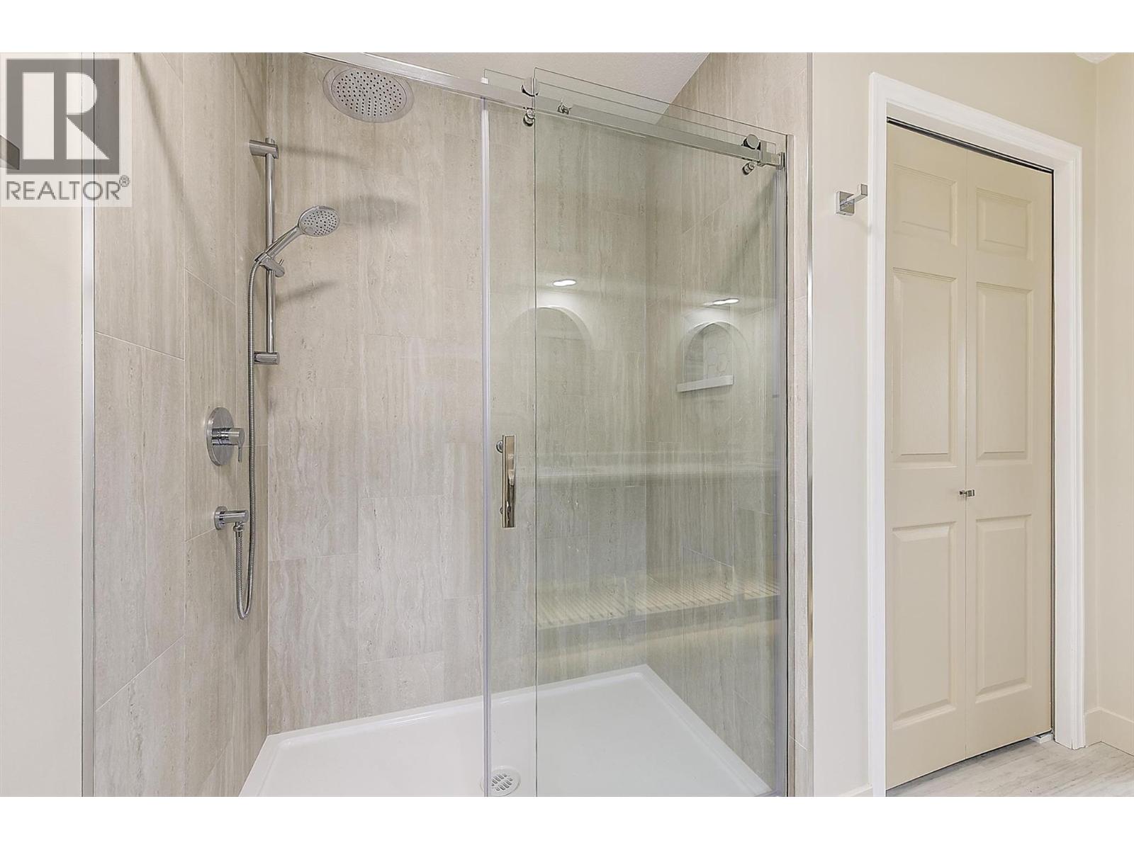 1255 Raymer Avenue Unit# 202, Kelowna, British Columbia  V1W 3S3 - Photo 29 - 10379295