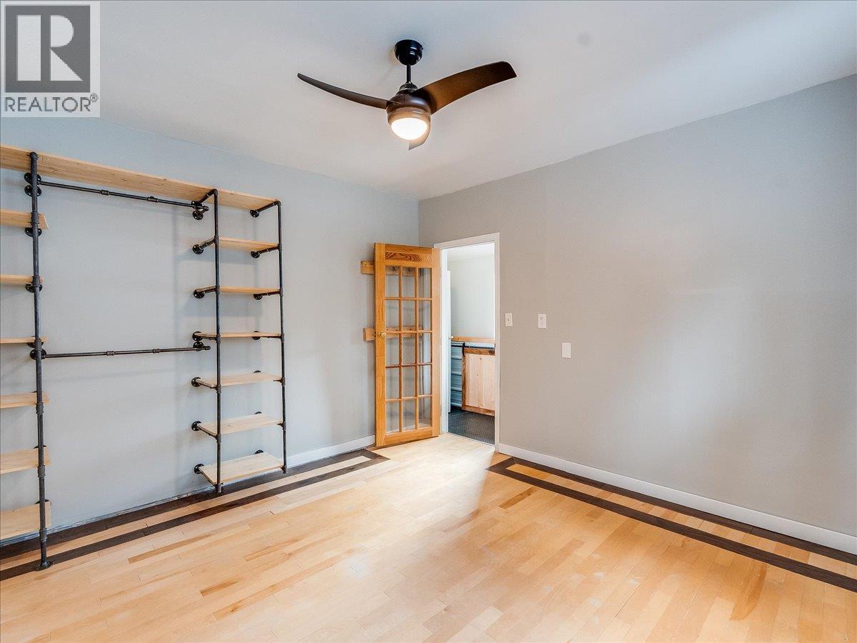 2043 Park Street, Rossland, British Columbia  V0G 1Y0 - Photo 41 - 10379188