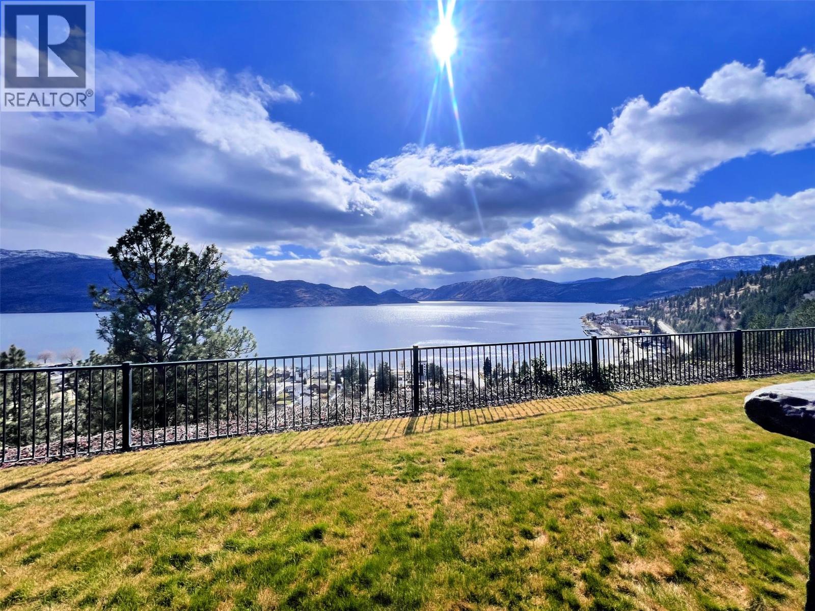 4350 Ponderosa Drive Unit# 109, Peachland, British Columbia  V0H 1X5 - Photo 2 - 10379625