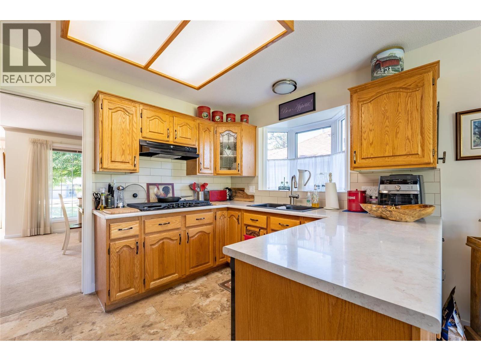 2220 Okanagan Street, Armstrong, British Columbia  V4Y 0B7 - Photo 15 - 10379576