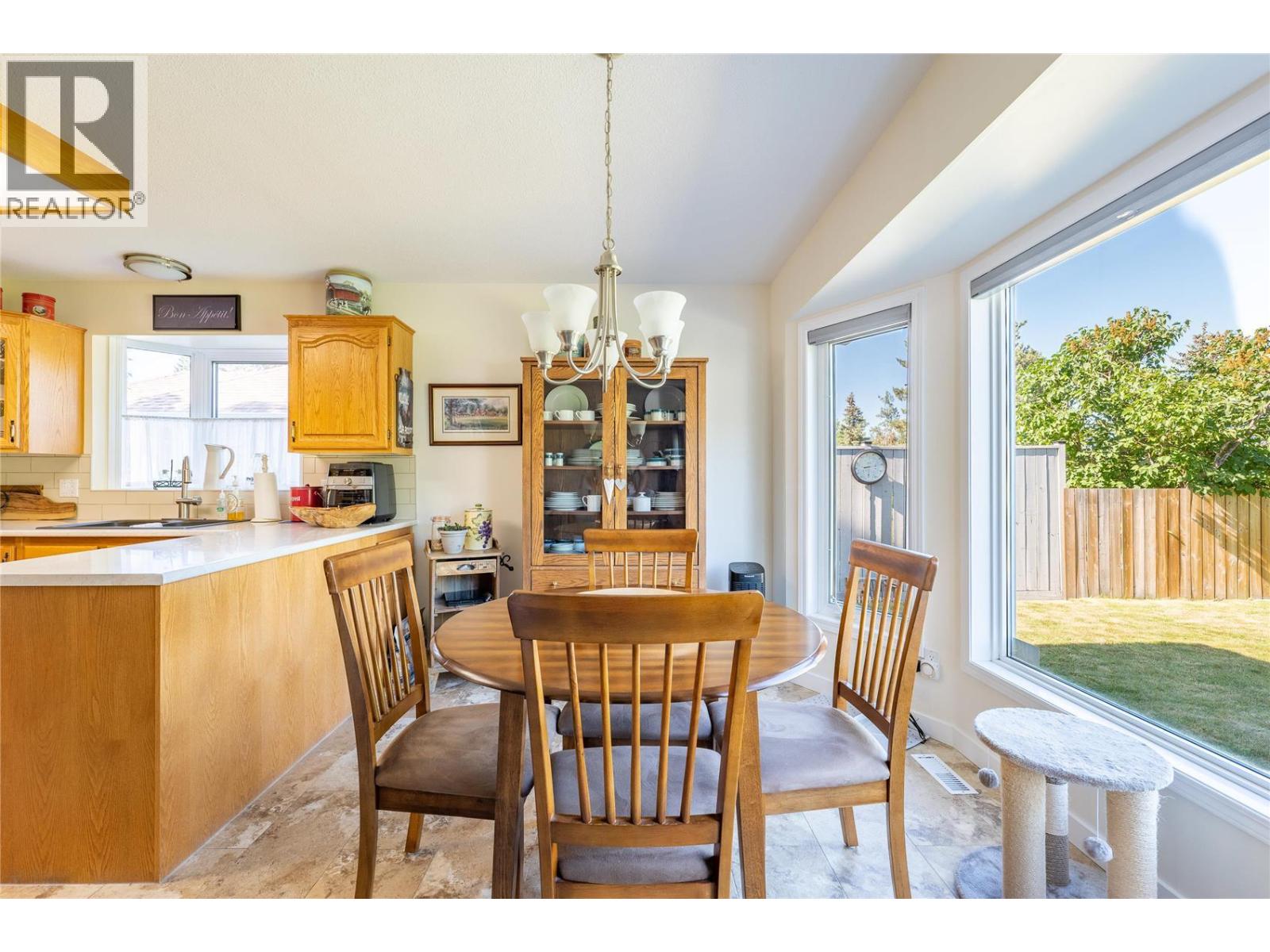 2220 Okanagan Street, Armstrong, British Columbia  V4Y 0B7 - Photo 17 - 10379576