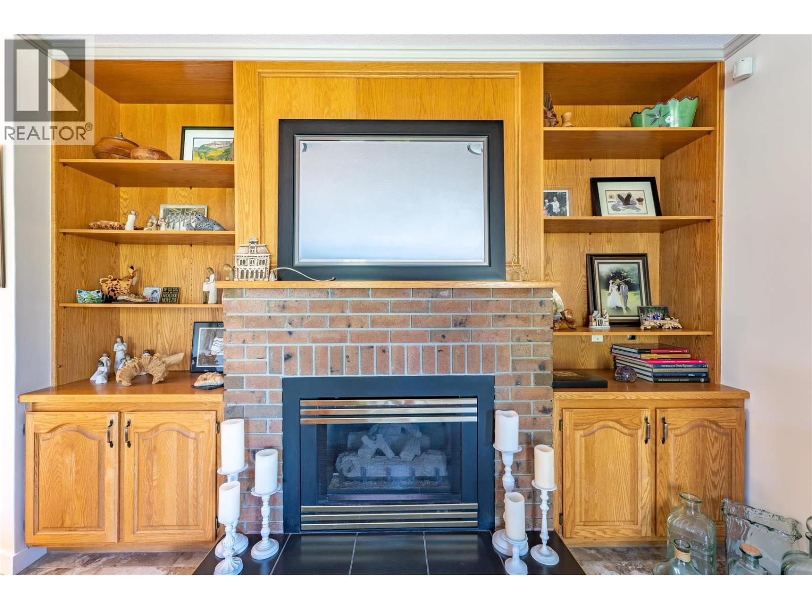 2220 Okanagan Street, Armstrong, British Columbia  V4Y 0B7 - Photo 20 - 10379576