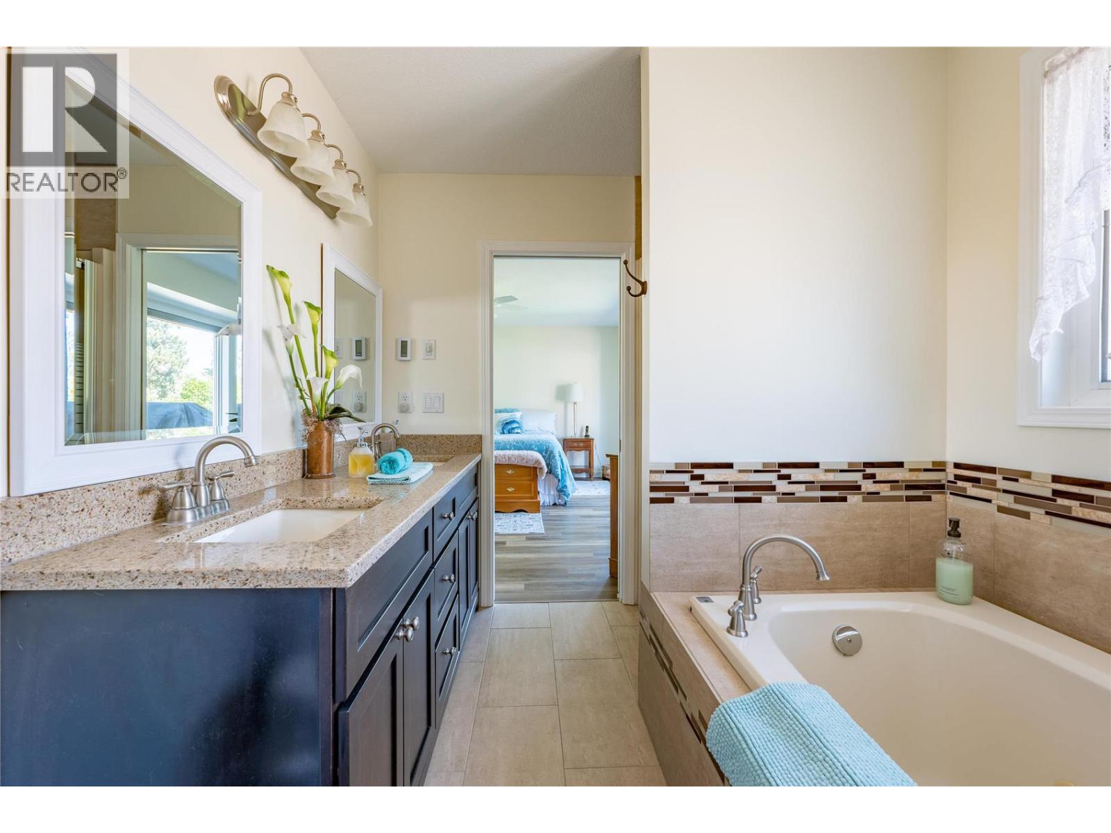 2220 Okanagan Street, Armstrong, British Columbia  V4Y 0B7 - Photo 27 - 10379576