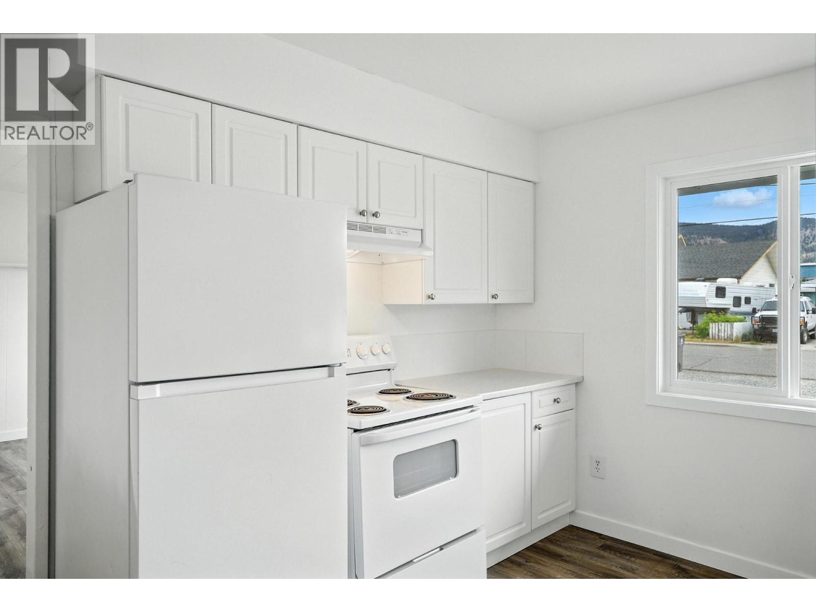 2564 Coutlee Avenue, Merritt, British Columbia  V1K 1B8 - Photo 14 - 10379514