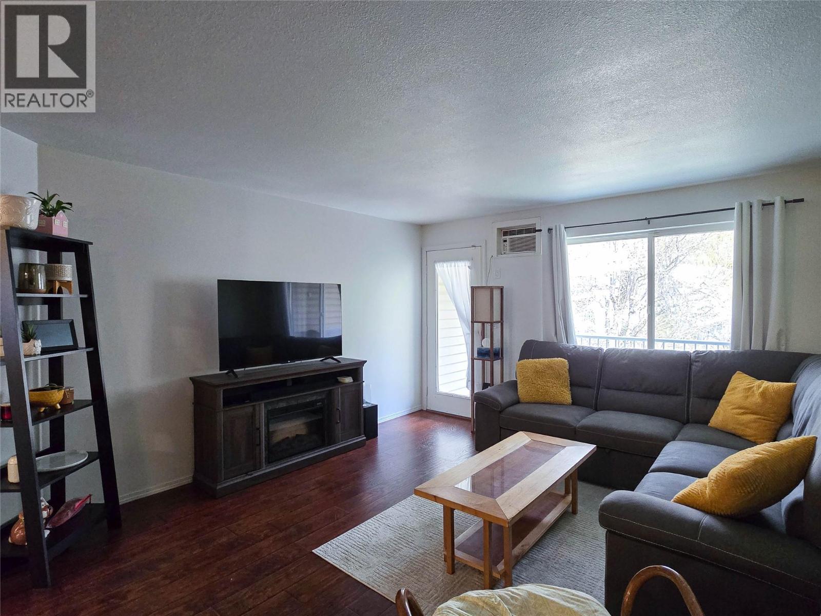 110 Kalamalka Lake Road Unit# 208, Vernon, British Columbia  V1T 7M3 - Photo 4 - 10379282