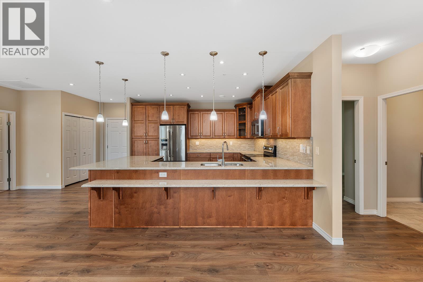 3388 Skaha Lake Road Unit# 1203, Penticton, British Columbia  V2A 6G4 - Photo 8 - 10379052