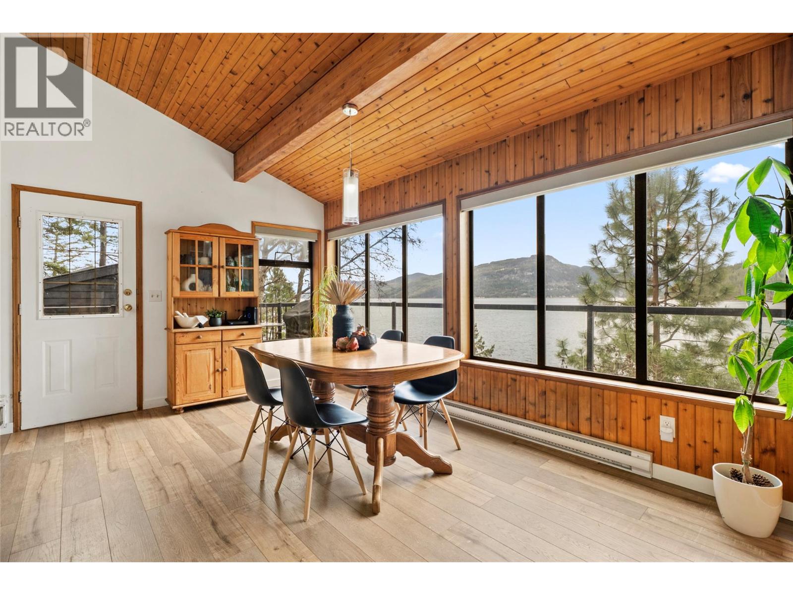 4378 Copper Cove Road, Scotch Creek, British Columbia  V0E 1M5 - Photo 10 - 10375623