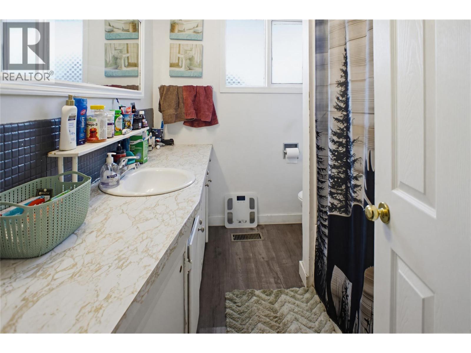 682 Alberni Avenue, Kamloops, British Columbia  V2B 1T1 - Photo 10 - 10379570