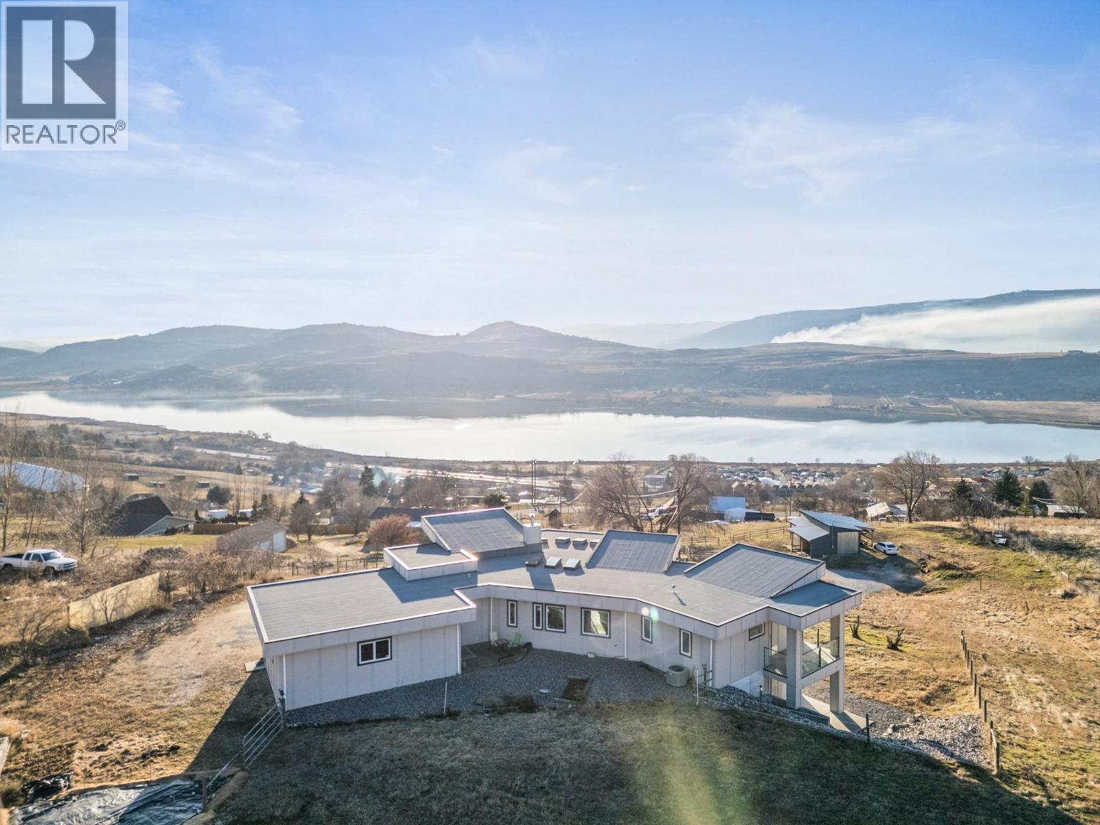 7697 Baker Hogg Road, Vernon, British Columbia  V1B 3S3 - Photo 6 - 10379548