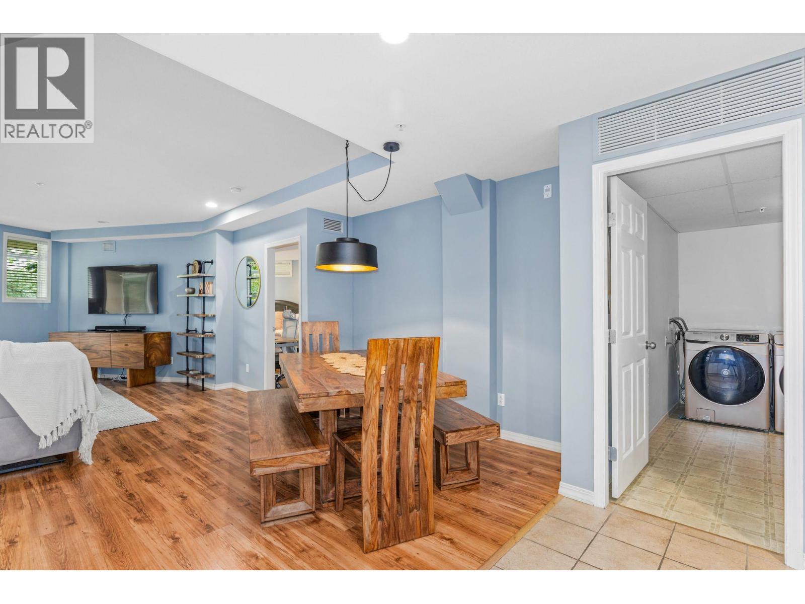 1088 Sunset Drive Unit# 208, Kelowna, British Columbia  V1Y 9W1 - Photo 2 - 10379324