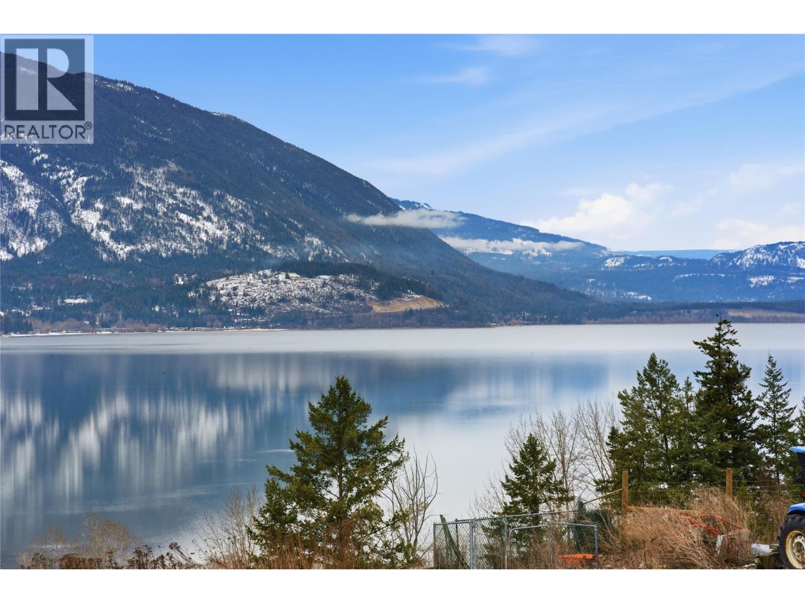 1660 28 Avenue Ne, Salmon Arm, British Columbia  V1E 3X2 - Photo 8 - 10379306
