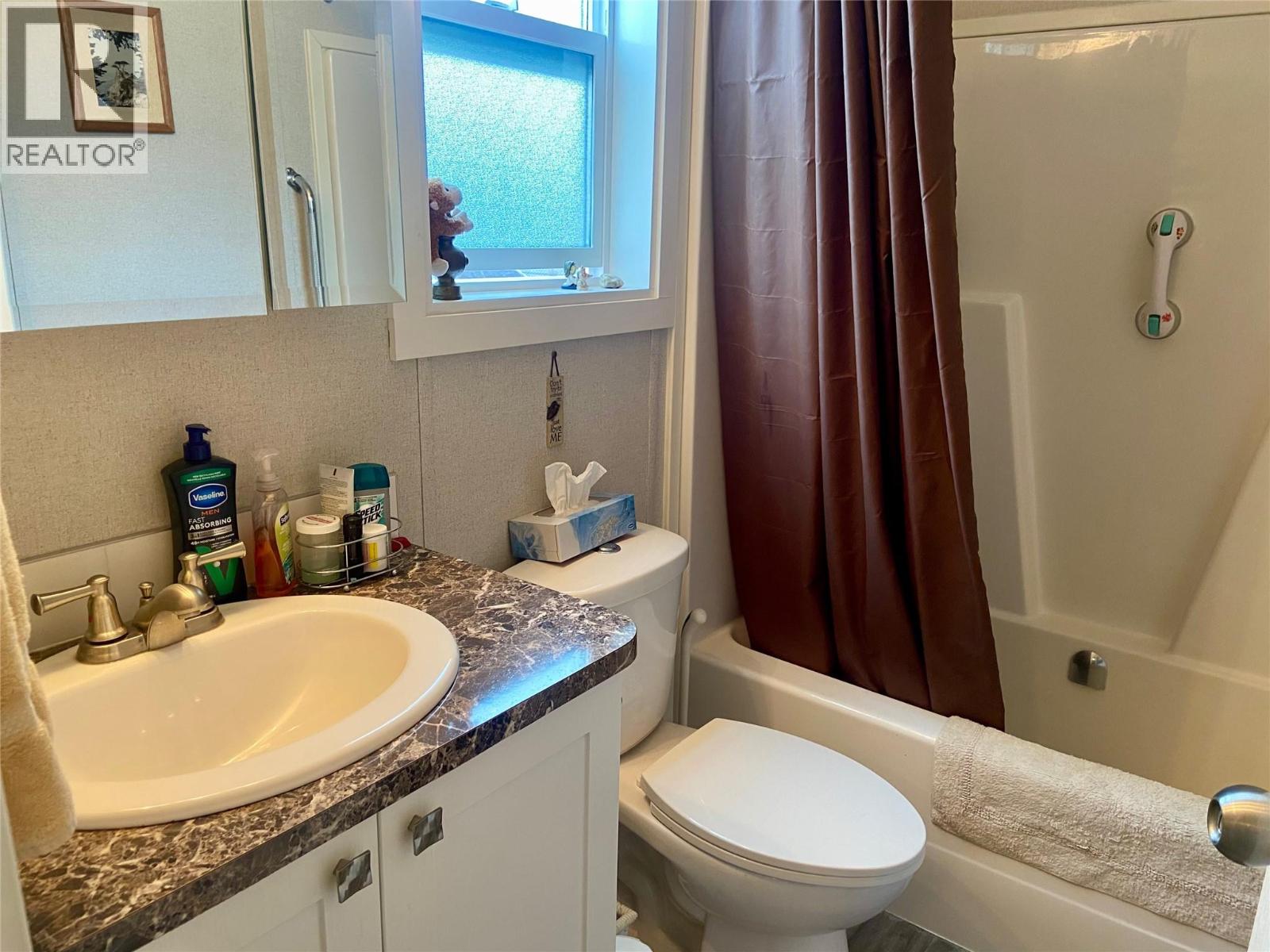 1034 Highway 3b Unit# 2, Montrose, British Columbia  V0G 1P0 - Photo 21 - 10379199