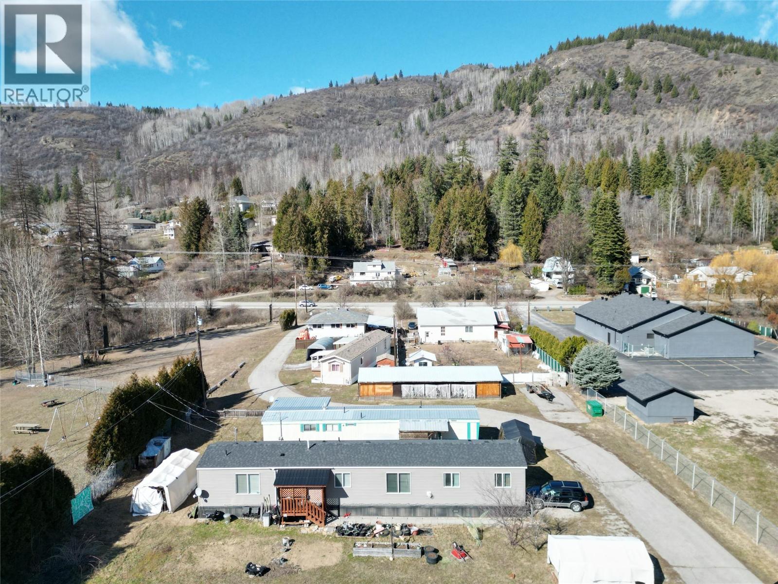 1034 Highway 3b Unit# 2, Montrose, British Columbia  V0G 1P0 - Photo 25 - 10379199