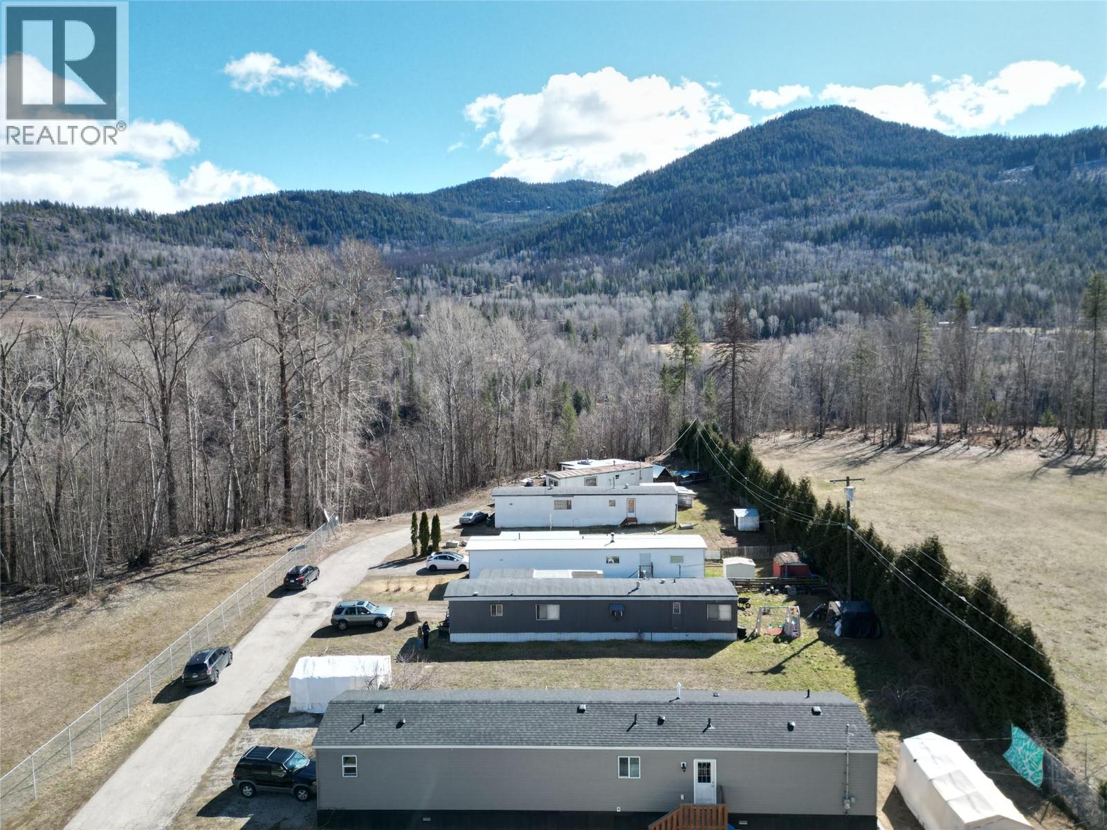 1034 Highway 3b Unit# 2, Montrose, British Columbia  V0G 1P0 - Photo 26 - 10379199