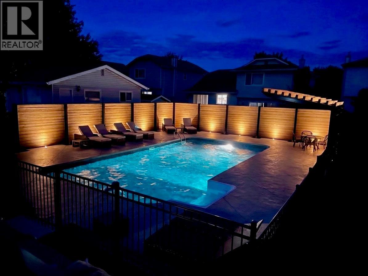 367 Yates Road, Kelowna, British Columbia  V1V 1R4 - Photo 1 - 10378728