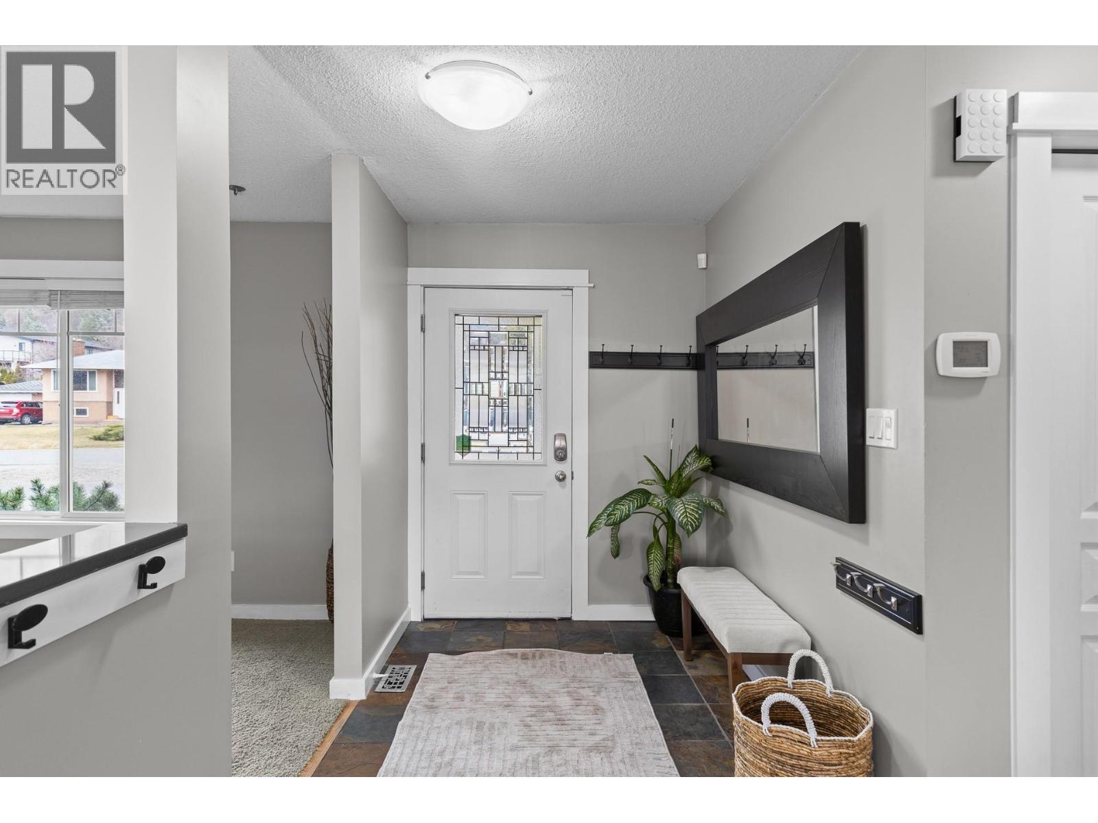 367 Yates Road, Kelowna, British Columbia  V1V 1R4 - Photo 4 - 10378728
