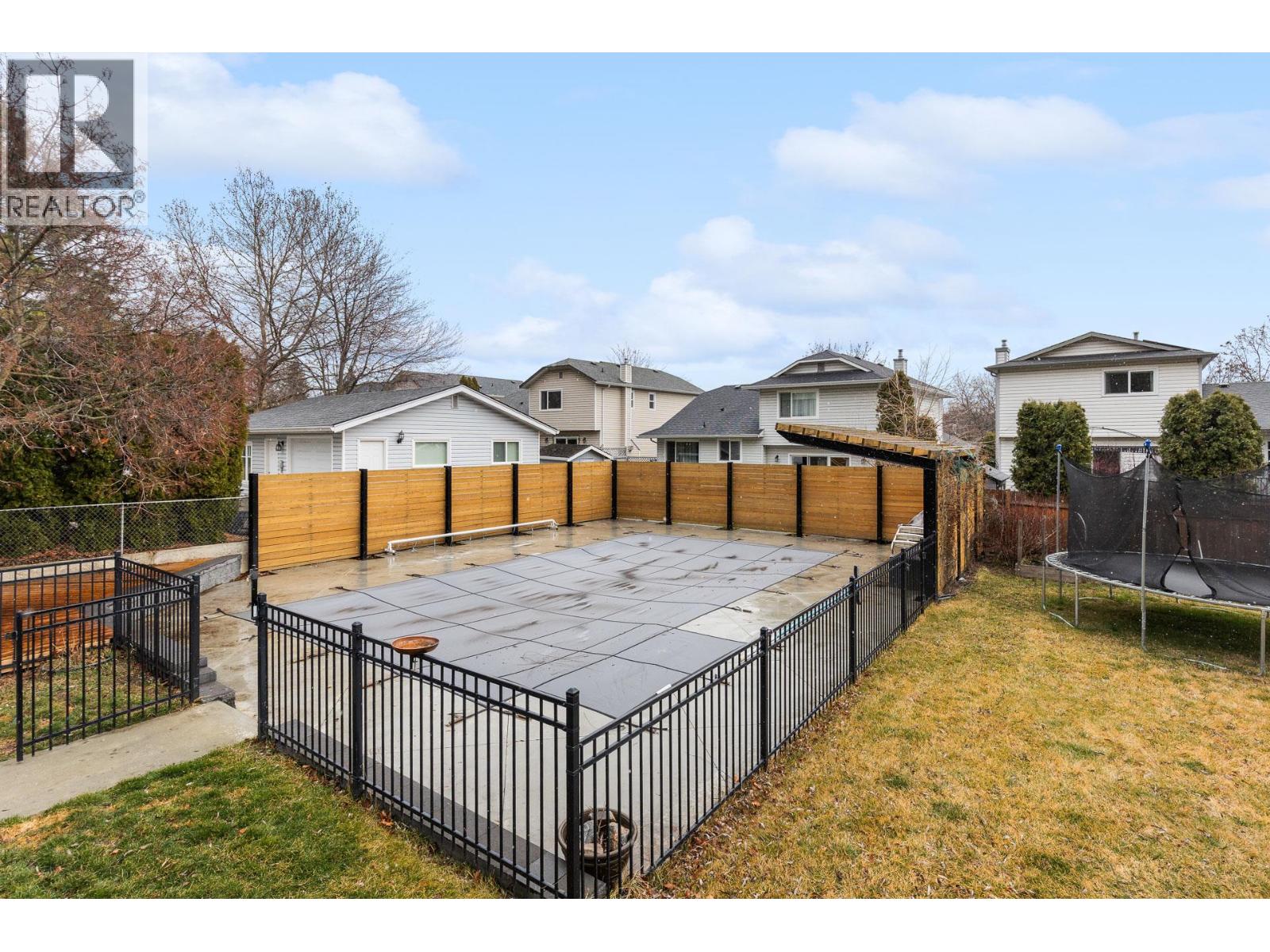 367 Yates Road, Kelowna, British Columbia  V1V 1R4 - Photo 49 - 10378728