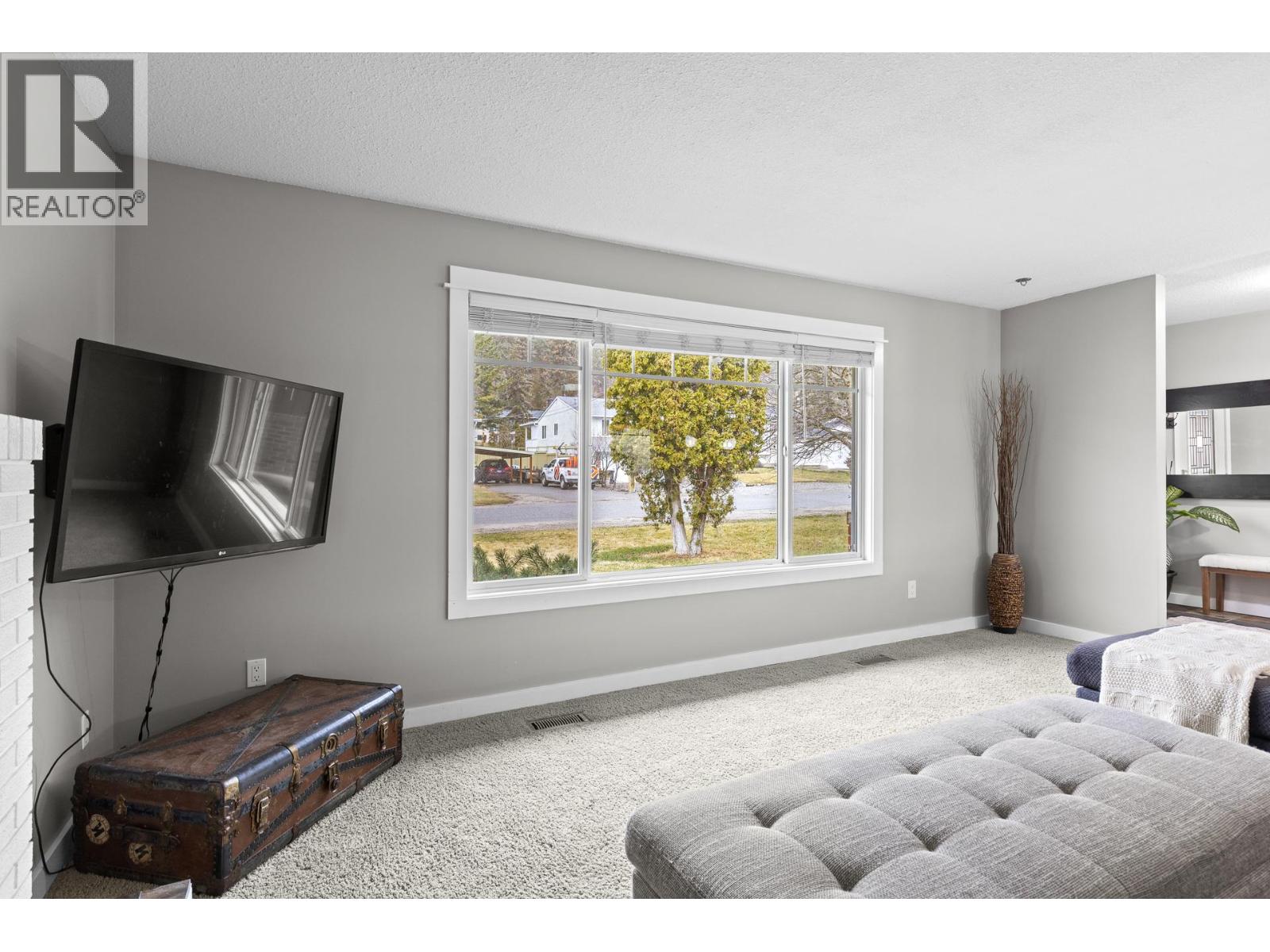 367 Yates Road, Kelowna, British Columbia  V1V 1R4 - Photo 9 - 10378728