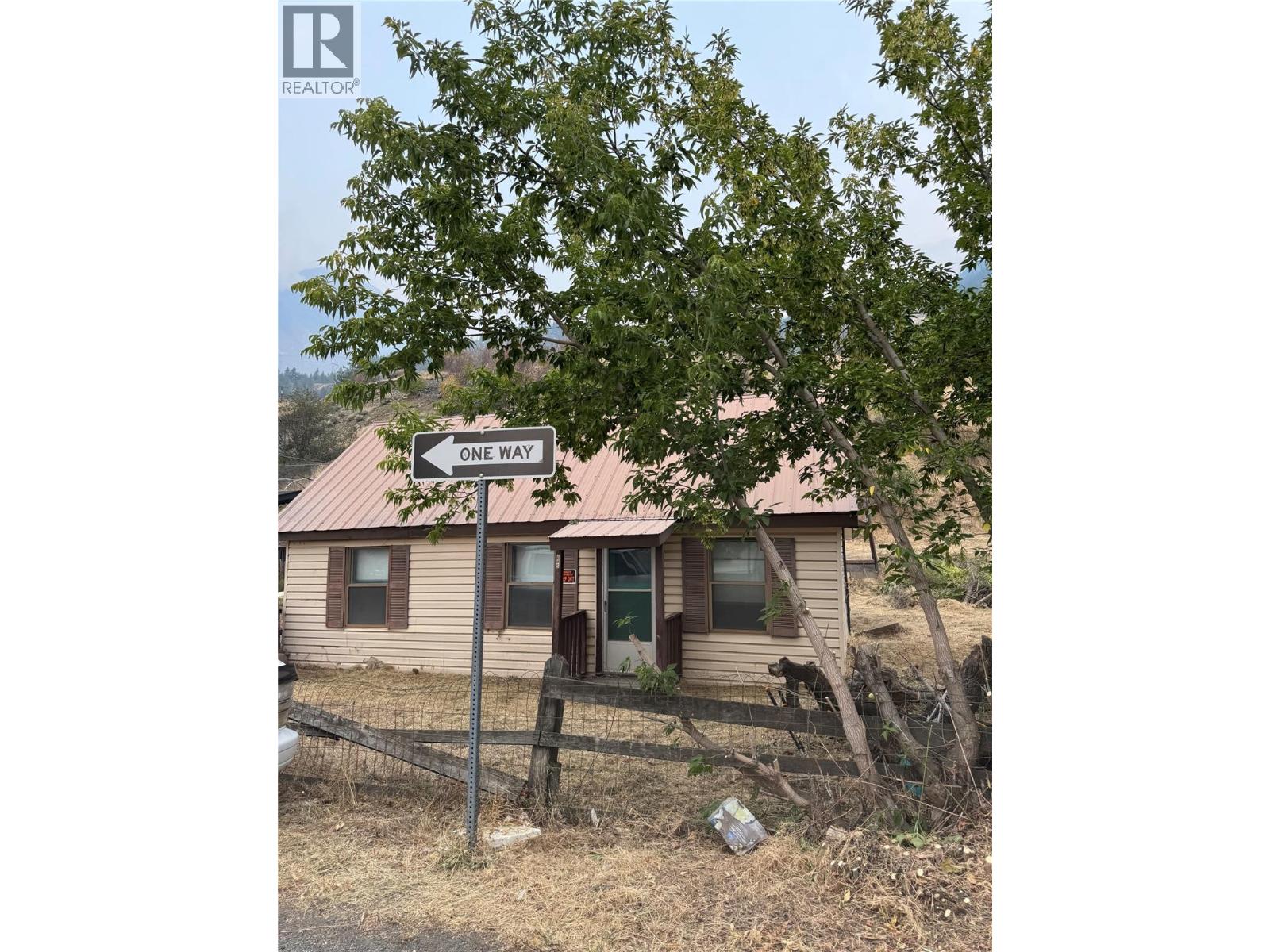 685 RUSSELL Lane, lillooet, British Columbia