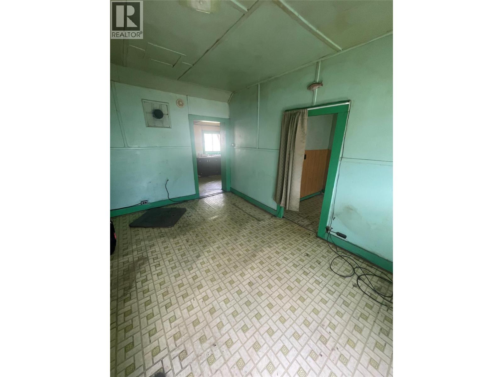 685 Russell Lane, Lillooet, British Columbia  V0K 1V0 - Photo 13 - 10379300
