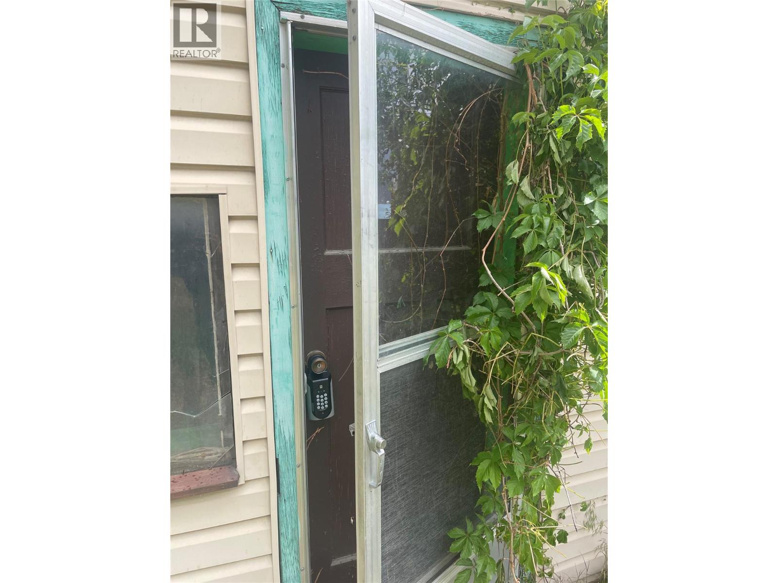 685 Russell Lane, Lillooet, British Columbia  V0K 1V0 - Photo 19 - 10379300