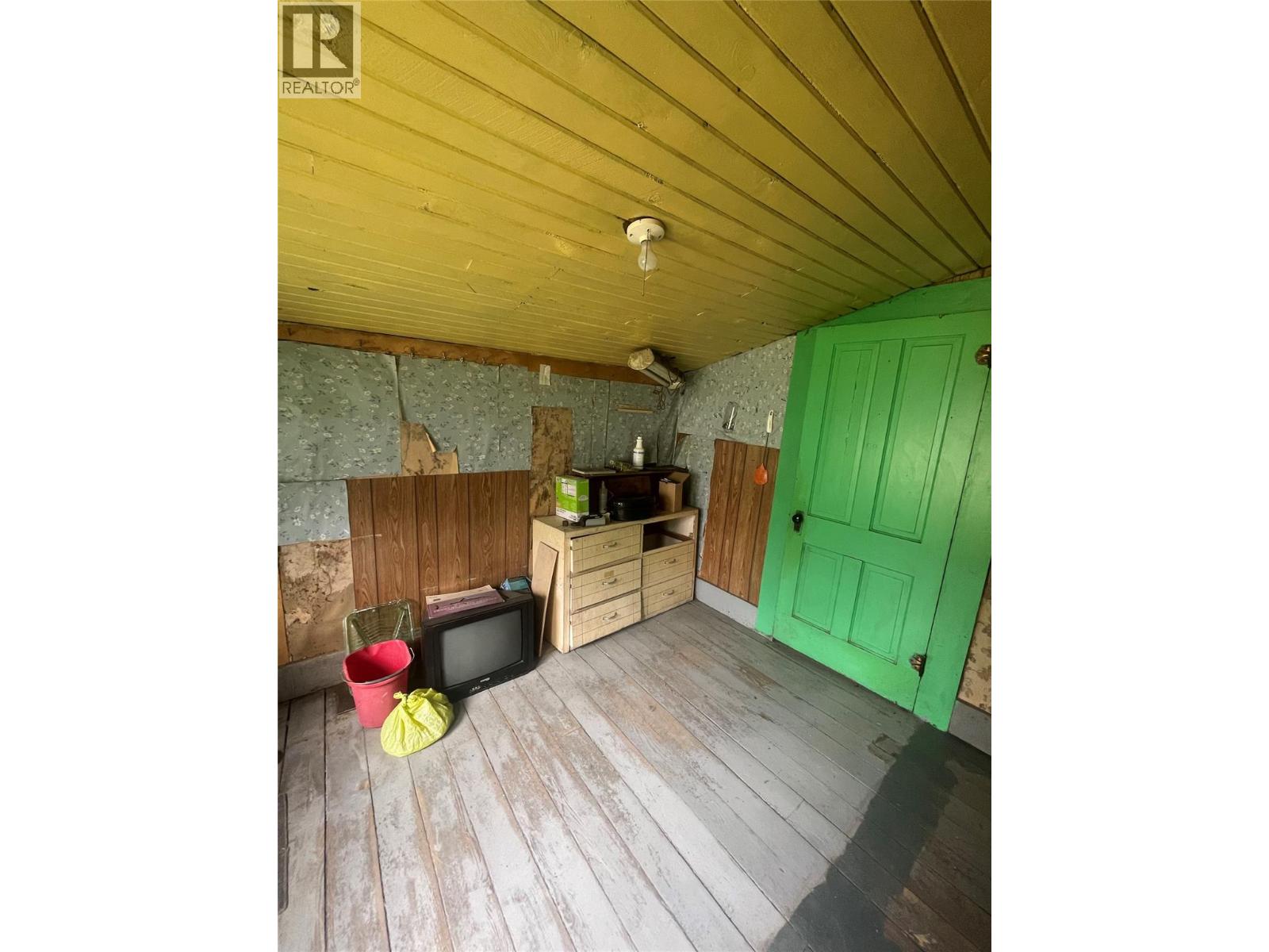 685 Russell Lane, Lillooet, British Columbia  V0K 1V0 - Photo 8 - 10379300