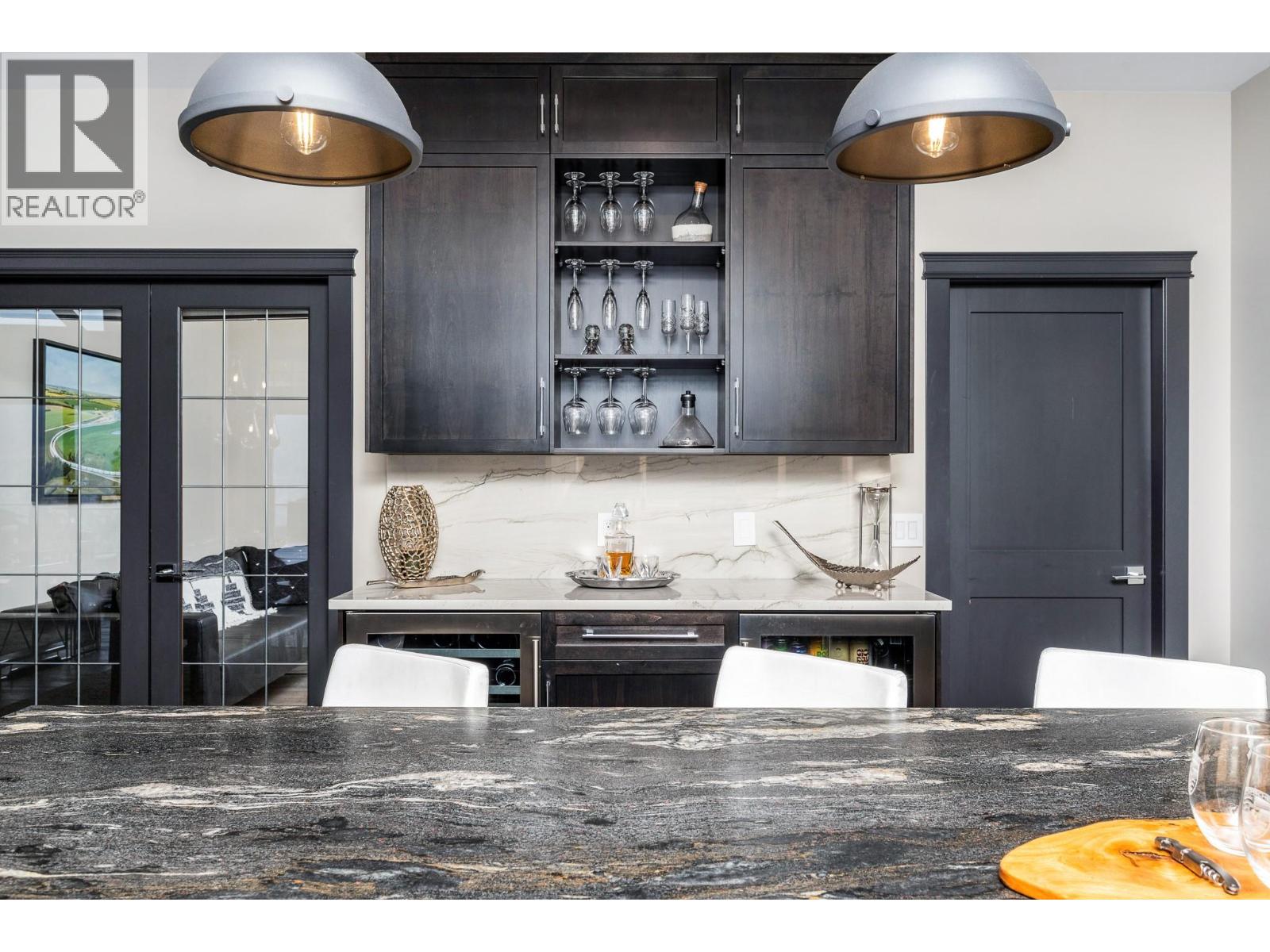 2328 Arthur Court, Kelowna, British Columbia  V1V 2S7 - Photo 14 - 10379057