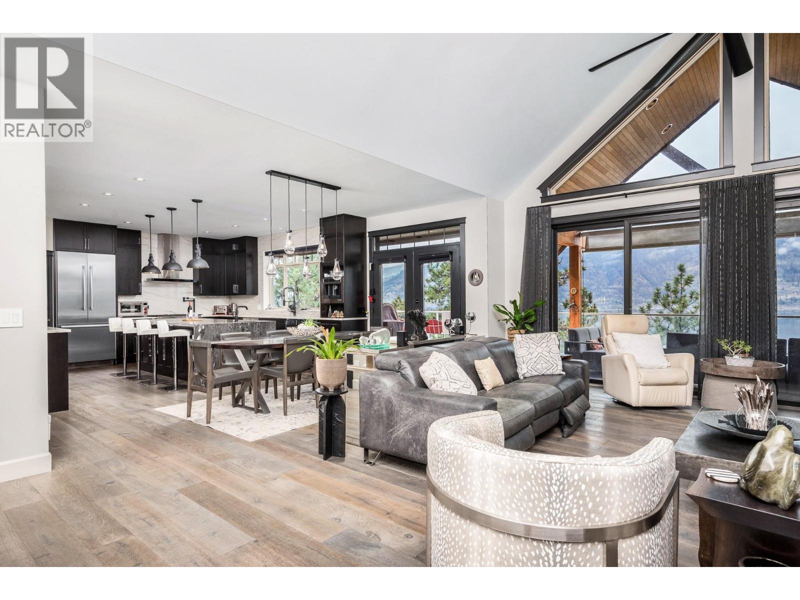2328 Arthur Court, Kelowna, British Columbia  V1V 2S7 - Photo 9 - 10379057