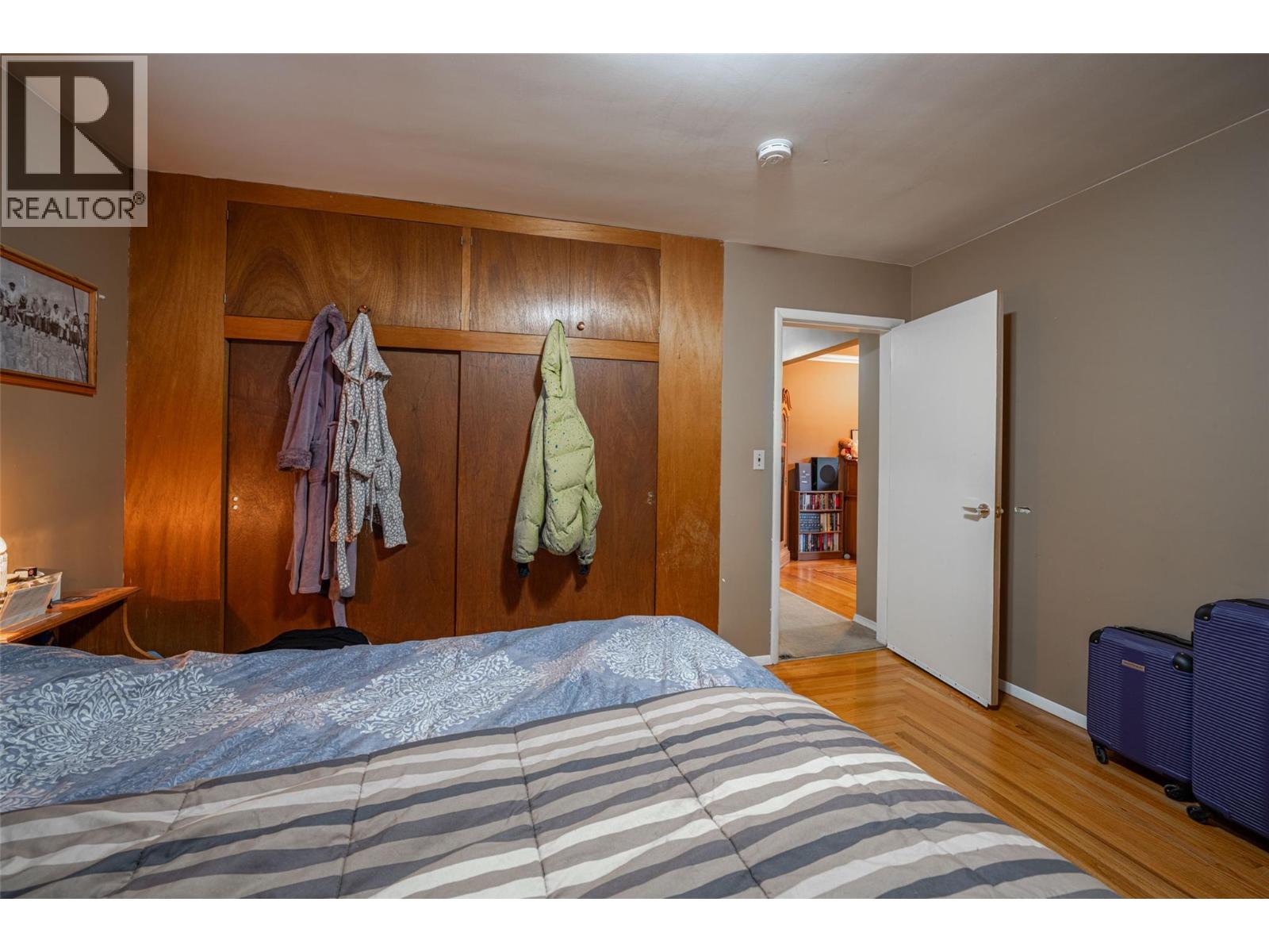 10003 6 Highway, Coldstream, British Columbia  V1B 3B6 - Photo 13 - 10378592