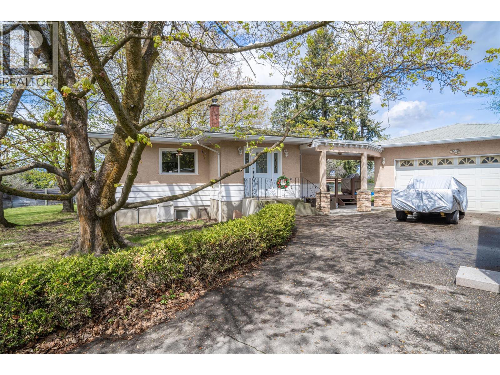 10003 6 Highway, Coldstream, British Columbia  V1B 3B6 - Photo 30 - 10378592