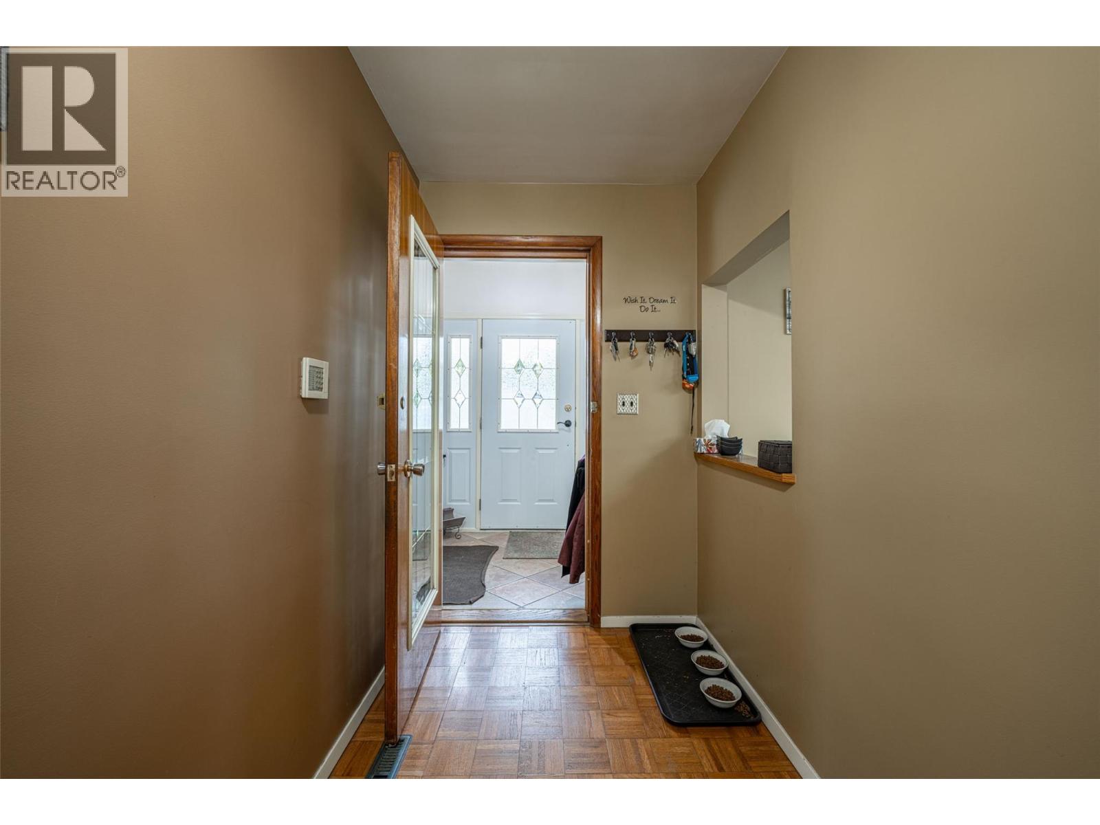 10003 6 Highway, Coldstream, British Columbia  V1B 3B6 - Photo 6 - 10378592
