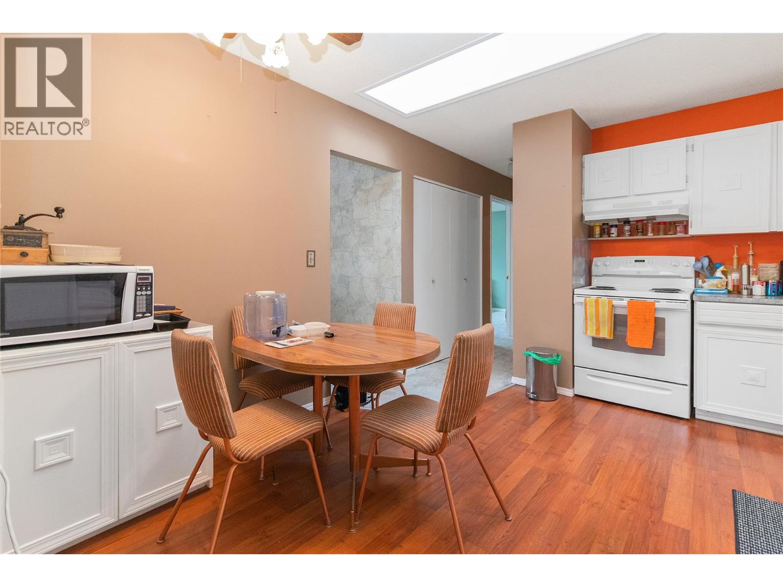 750 Falkirk Road, Kelowna, British Columbia  V1X 1R1 - Photo 17 - 10379609