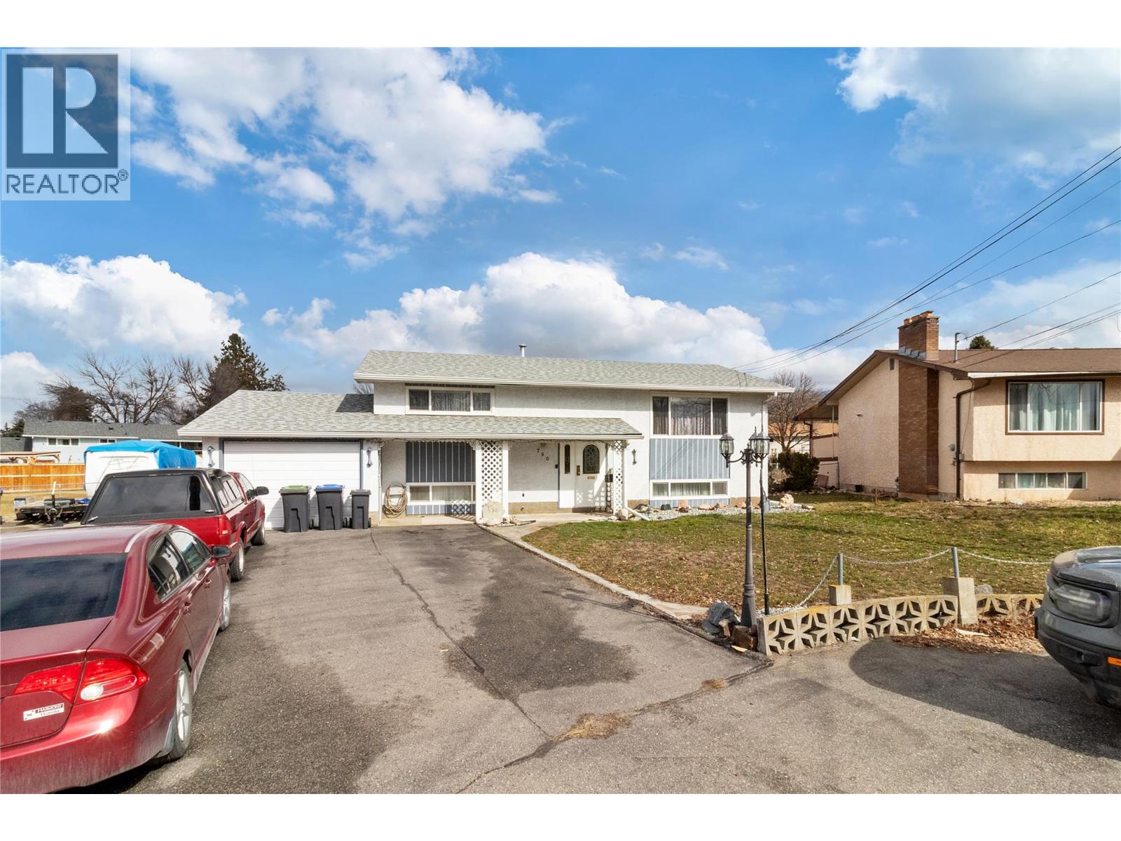 750 Falkirk Road, Kelowna, British Columbia  V1X 1R1 - Photo 3 - 10379609