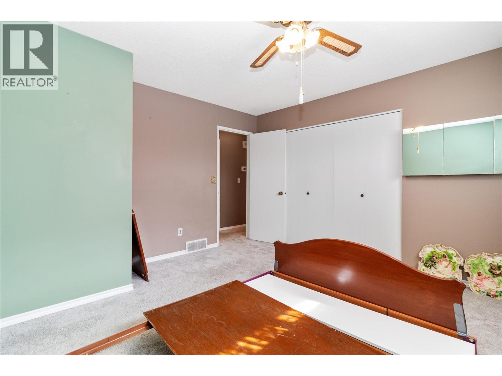 750 Falkirk Road, Kelowna, British Columbia  V1X 1R1 - Photo 30 - 10379609