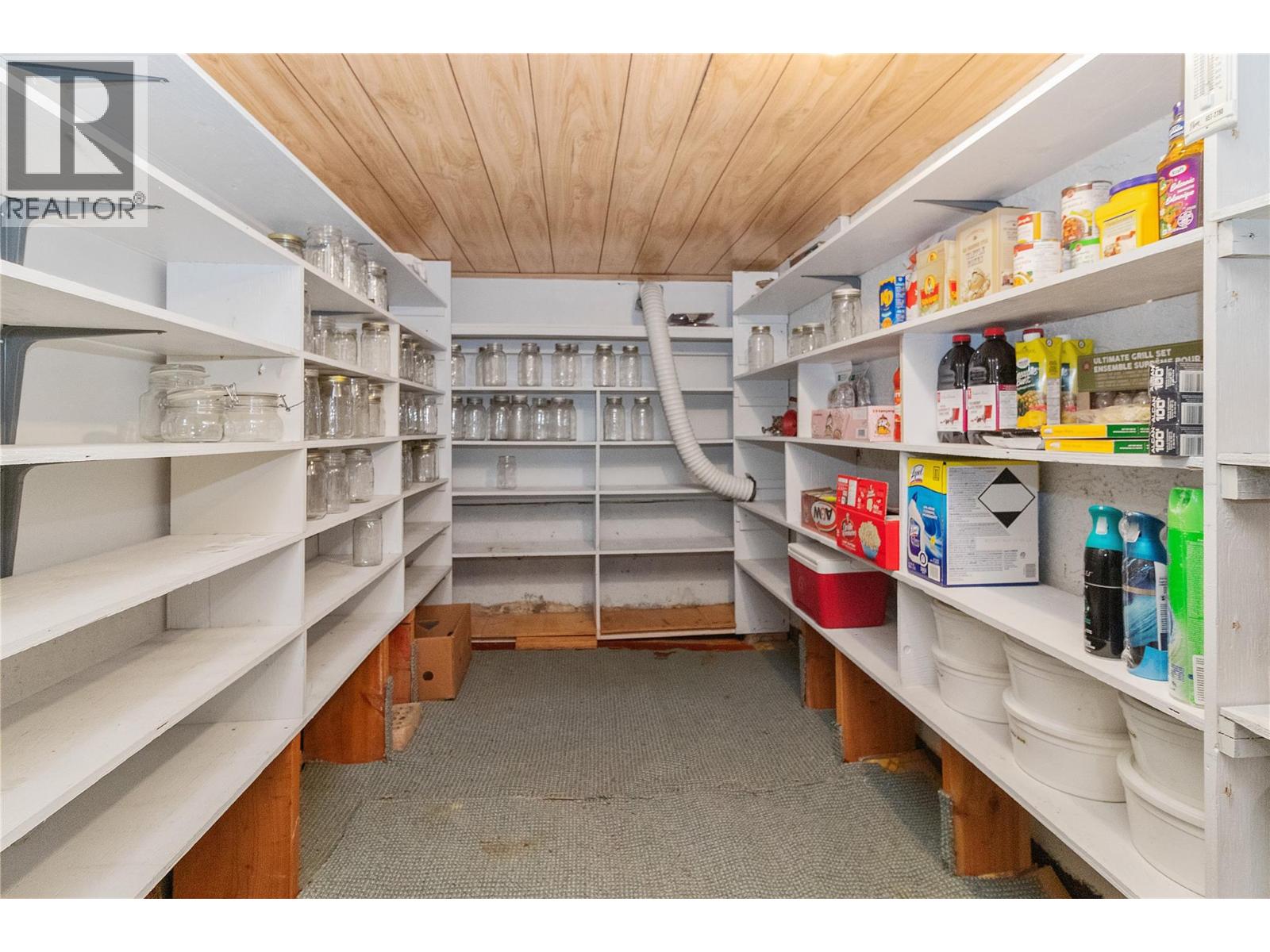 750 Falkirk Road, Kelowna, British Columbia  V1X 1R1 - Photo 38 - 10379609
