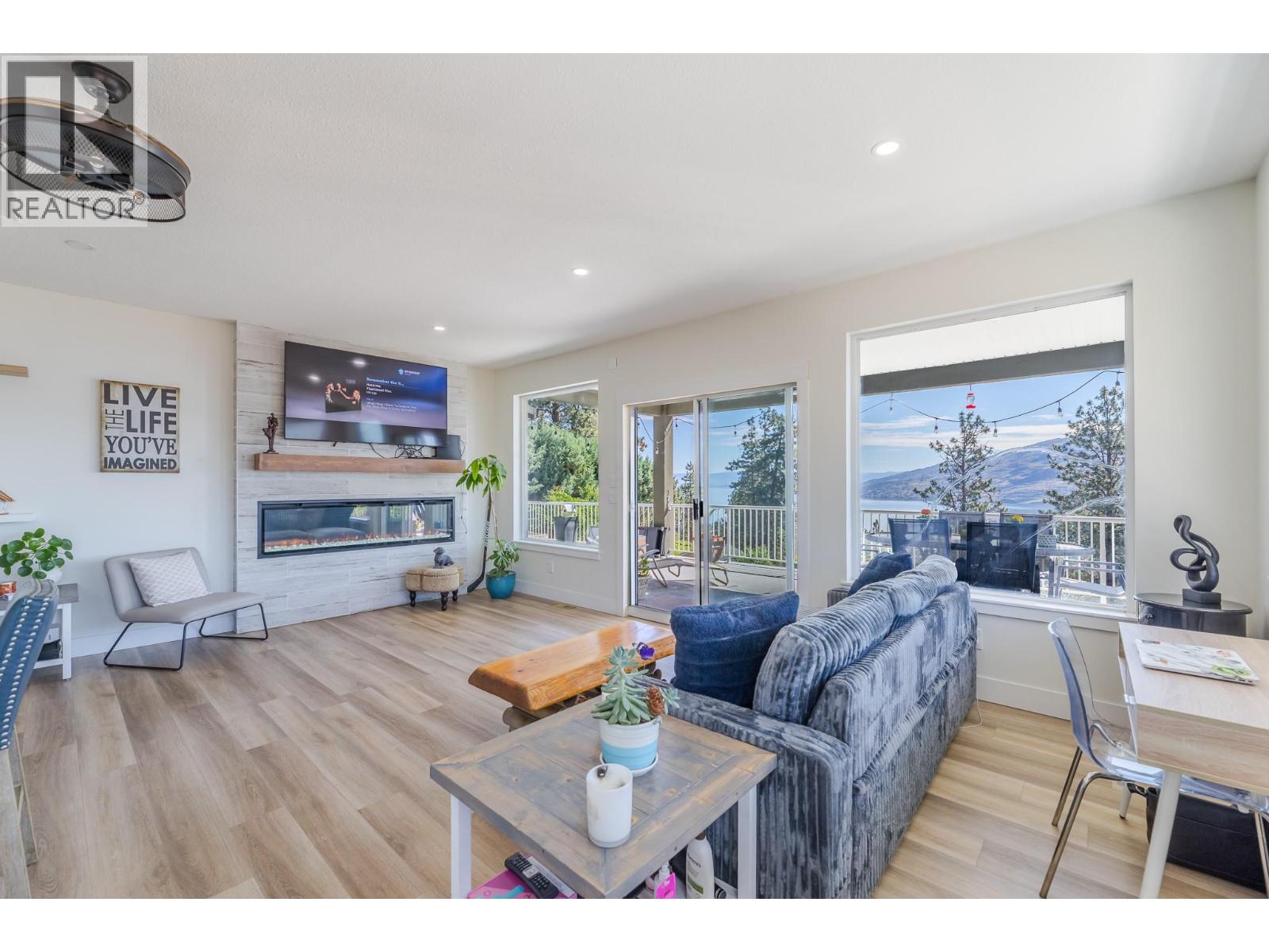 6471 Vernon Avenue, Peachland, British Columbia  V0H 1X8 - Photo 14 - 10379482