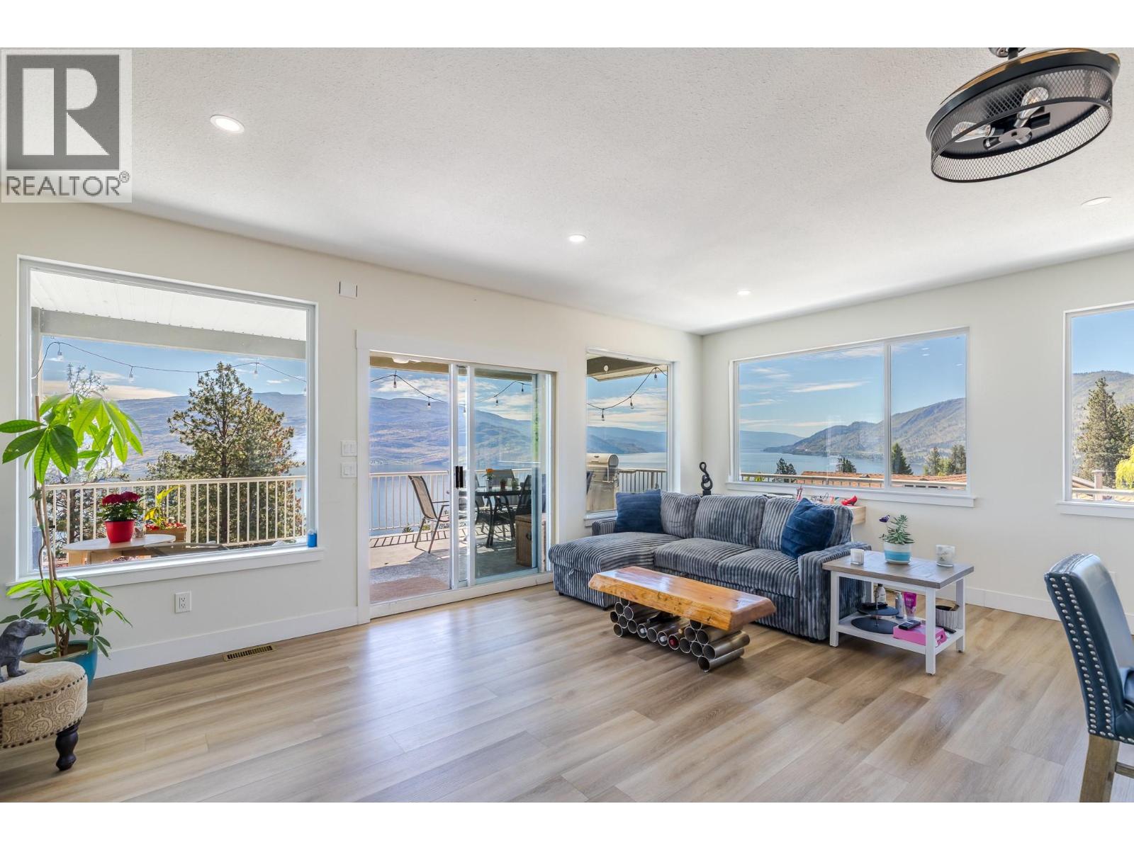 6471 Vernon Avenue, Peachland, British Columbia  V0H 1X8 - Photo 16 - 10379482