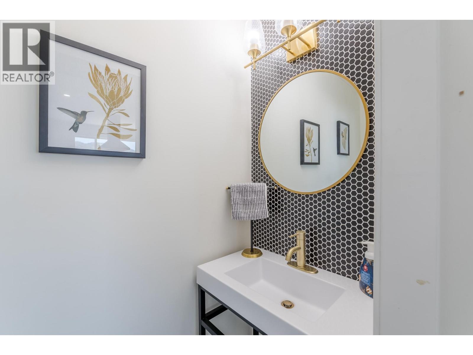 6471 Vernon Avenue, Peachland, British Columbia  V0H 1X8 - Photo 30 - 10379482