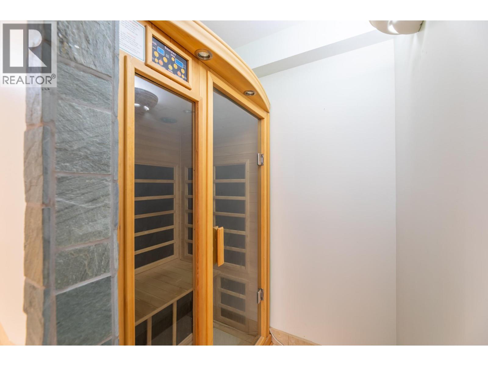 6471 Vernon Avenue, Peachland, British Columbia  V0H 1X8 - Photo 55 - 10379482